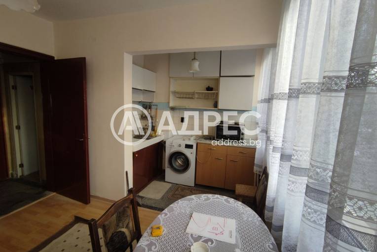 Тристаен апартамент, Варна, Завод Дружба, 679675, Снимка 1