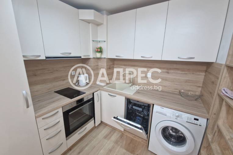 Двустаен апартамент, Варна, Трошево, 702675, Снимка 1