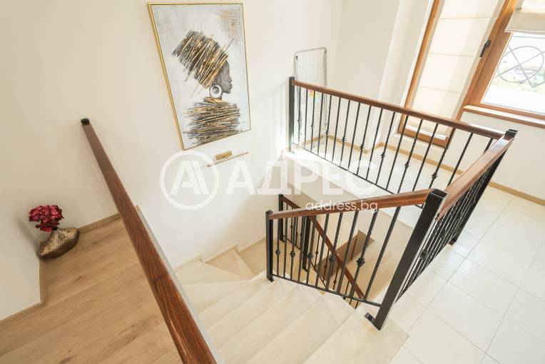 Многостаен апартамент, Варна, к.к. Златни Пясъци, 660677, Снимка 35