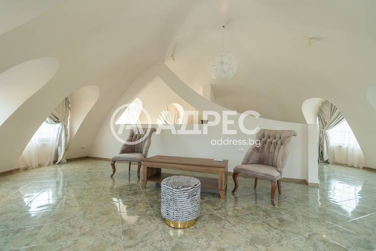 Многостаен апартамент, Варна, к.к. Златни Пясъци, 660677, Снимка 42