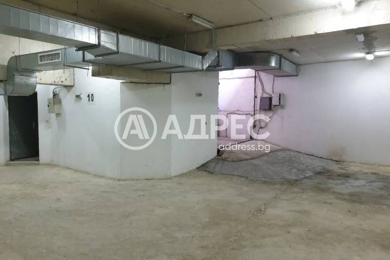 Паркомясто/Гаражна клетка, Варна, Аспарухово, 677677, Снимка 2