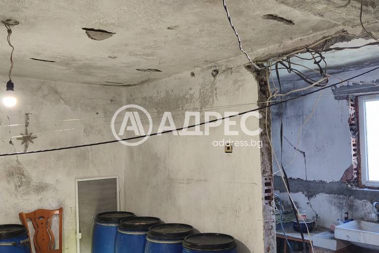 Къща/Вила, Безмер, 679677, Снимка 3