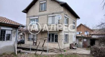 Къща/Вила, Ягода, 686677, Снимка 1