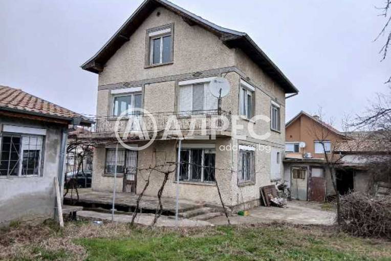 Къща/Вила, Ягода, 686677, Снимка 1
