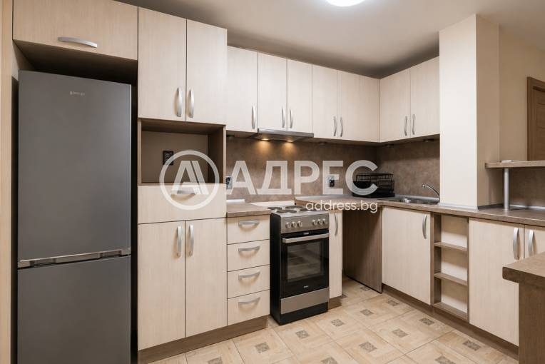 Тристаен апартамент, Русе, Широк център, 701677, Снимка 2