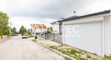 Многостаен апартамент, Бяла, 657679, Снимка 13