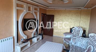 Тристаен апартамент, Разград, Освобождение, 593681, Снимка 1