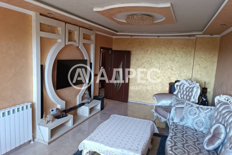 Многостаен апартамент, Разград, Освобождение, 593681, Снимка 1