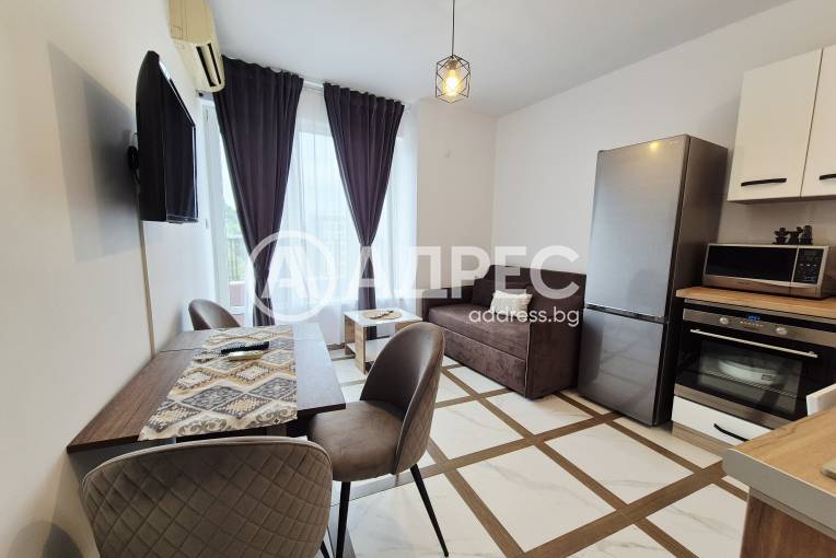 Двустаен апартамент, Варна, ЖП Гара, 667681, Снимка 2