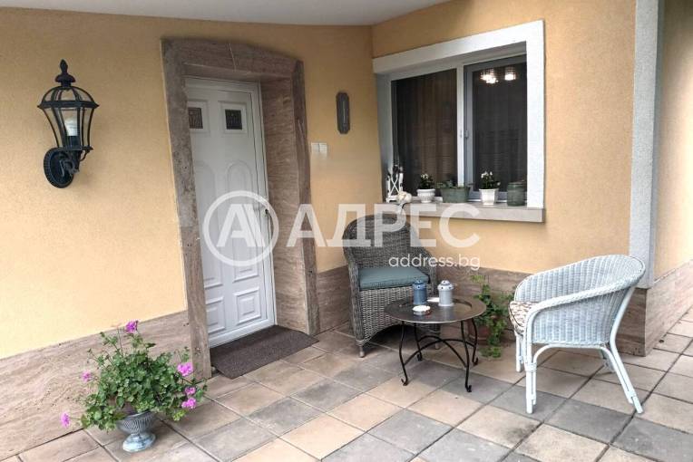 Къща/Вила, Ямбол, Промишлена зона, 670681, Снимка 1