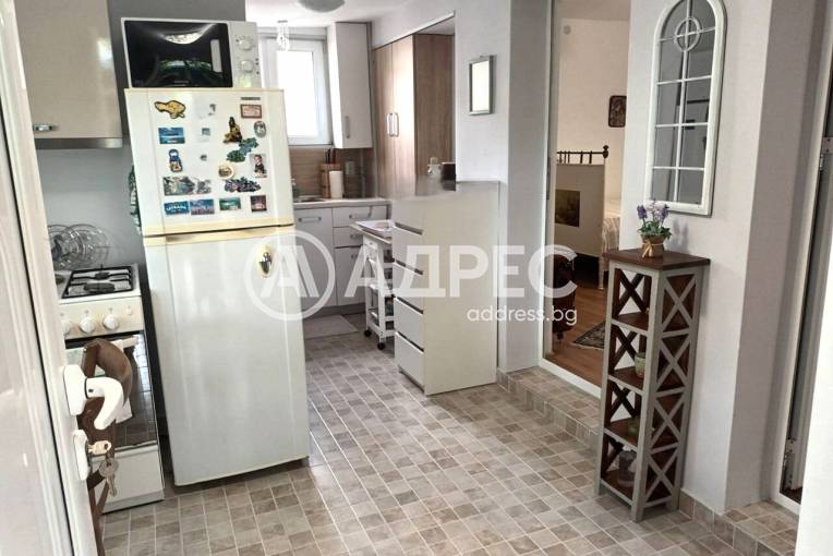 Къща/Вила, Ямбол, Промишлена зона, 670681, Снимка 2