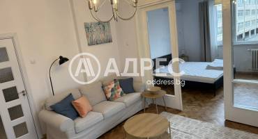 Тристаен апартамент, София, Център, 681682, Снимка 1