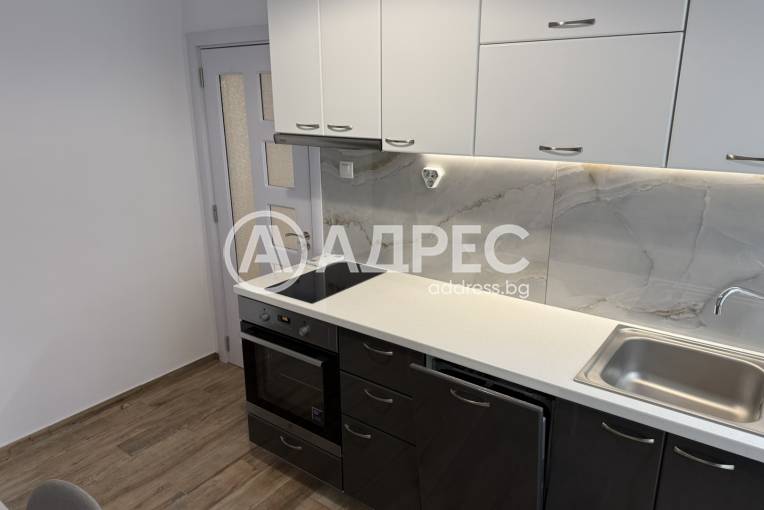 Тристаен апартамент, София, Център, 681682, Снимка 13