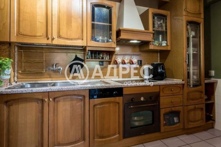 Къща/Вила, Варна, Централна поща, 682682, Снимка 2