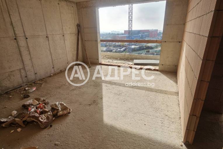 Двустаен апартамент, Варна, Владислав Варненчик, 675683, Снимка 1