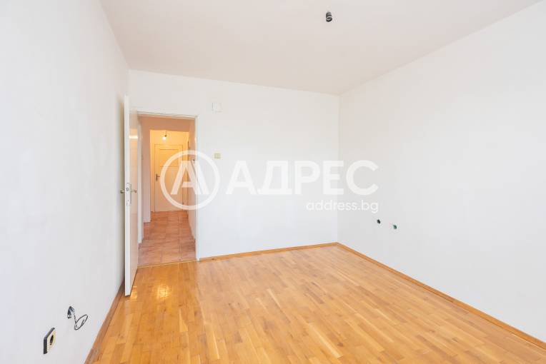 Многостаен апартамент, Варна, Аспарухово, 675684, Снимка 11