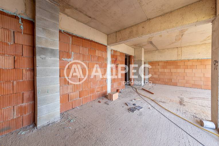 Тристаен апартамент, Варна, Цветен квартал, 646685, Снимка 16