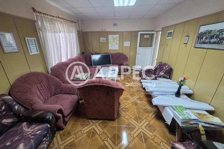 Къща/Вила, Роза, 692685, Снимка 6