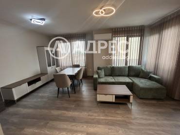 Тристаен апартамент, Велико Търново, Зона Б, 693685, Снимка 1