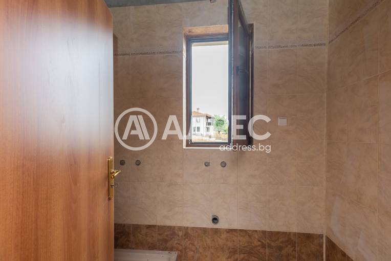 Къща/Вила, Църква, 664687, Снимка 10