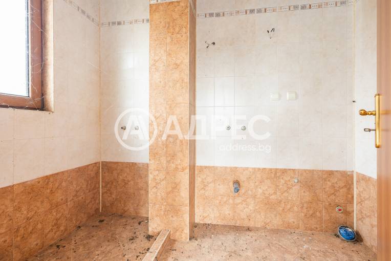 Къща/Вила, Църква, 664687, Снимка 7