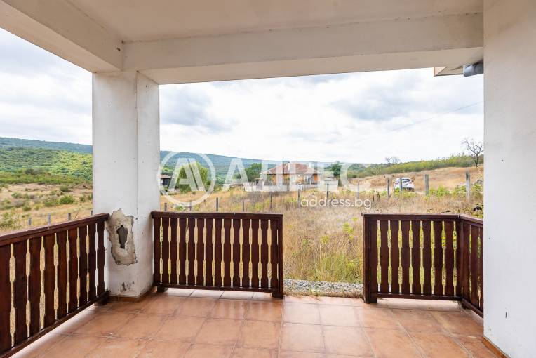 Къща/Вила, Църква, 664687, Снимка 8