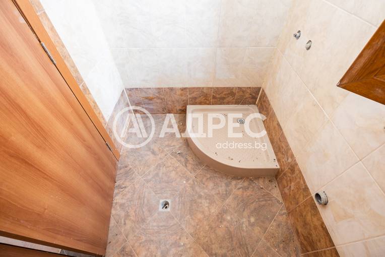 Къща/Вила, Църква, 664687, Снимка 9