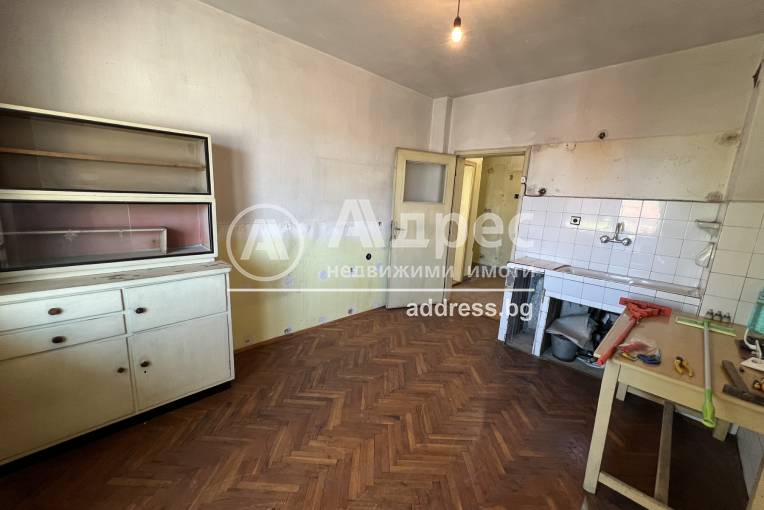 Тристаен апартамент, Севлиево, Широк център, 606688, Снимка 6