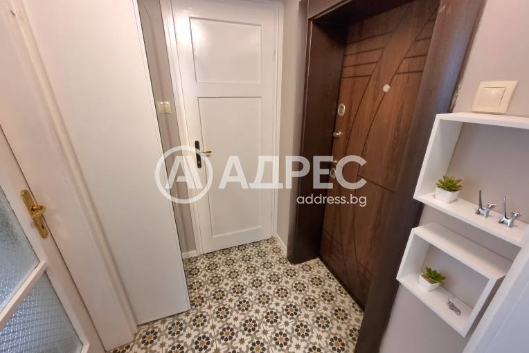 Тристаен апартамент, София, Център, 671688, Снимка 12