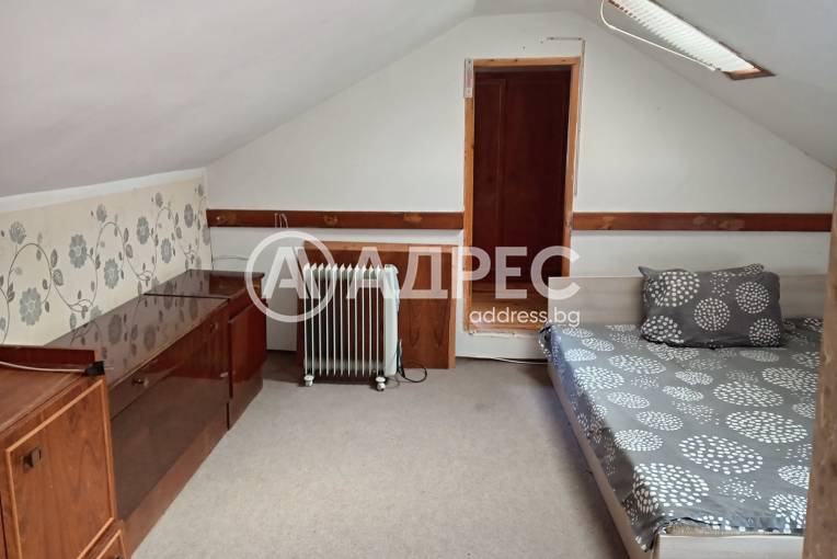 Едностаен апартамент, Велико Търново, Стара част, 689688, Снимка 1