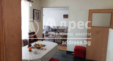 Многостаен апартамент, Пазарджик, Център, 558689, Снимка 17
