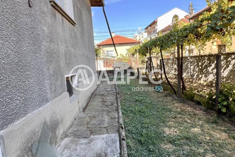 Къща/Вила, Ловеч, Младост, 651689, Снимка 2