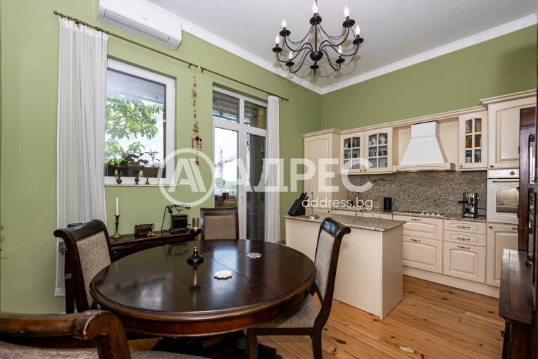 Двустаен апартамент, Пловдив, Център, 681689, Снимка 1