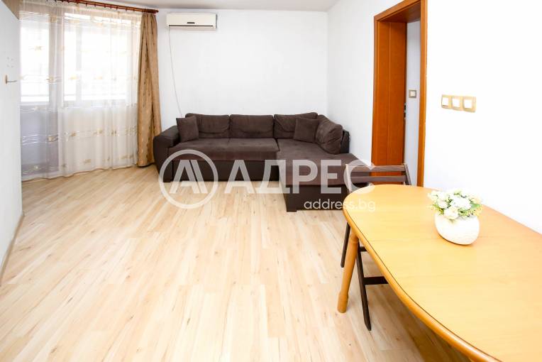 Двустаен апартамент, София, Дървеница, 689689, Снимка 1