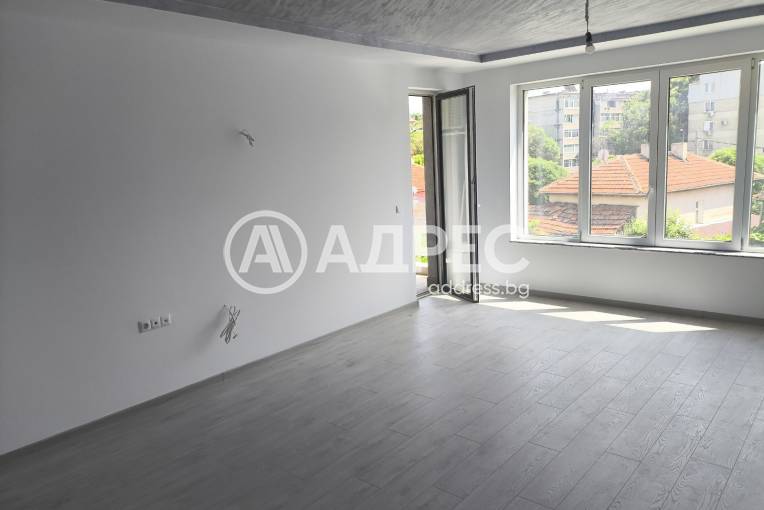 Тристаен апартамент, Разград, Център, 699689, Снимка 2