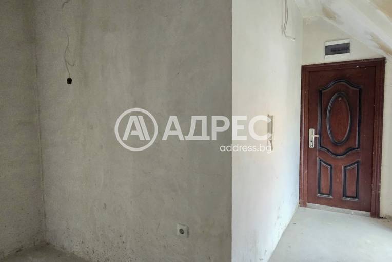 Тристаен апартамент, Шумен, Дивизионна болница, 444690, Снимка 5