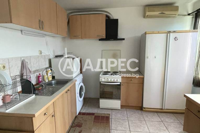 Тристаен апартамент, Велико Търново, Широк център, 680690, Снимка 2