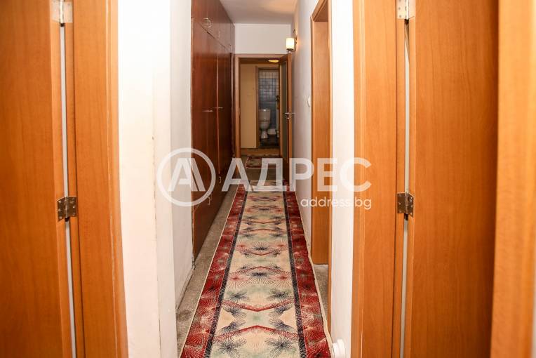Тристаен апартамент, София, Красна поляна 2, 691690, Снимка 14