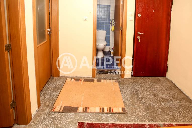 Тристаен апартамент, София, Красна поляна 2, 691690, Снимка 19