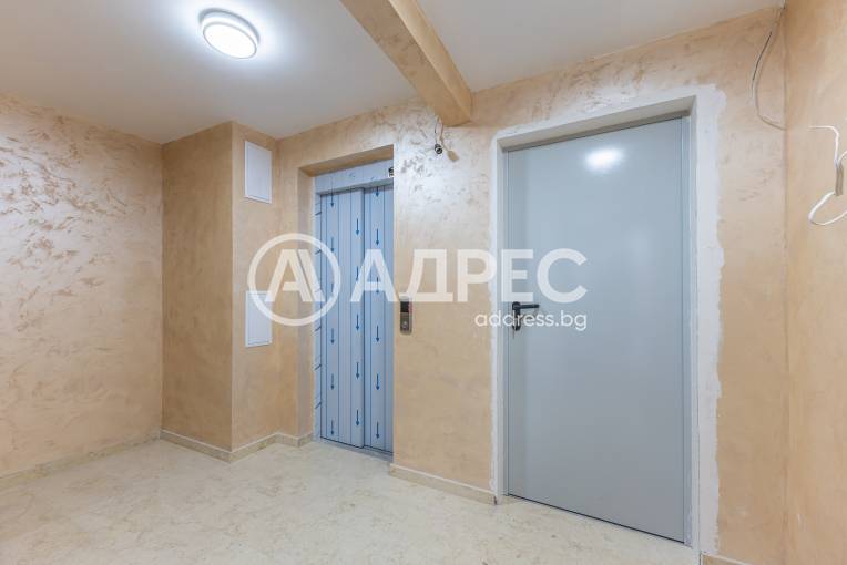 Многостаен апартамент, Варна, Лятно кино Тракия, 645691, Снимка 11