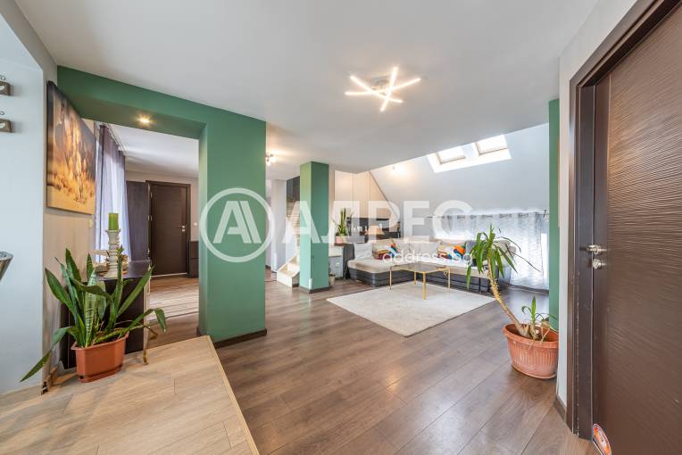 Тристаен апартамент, Варна, Погребите, 672691, Снимка 27