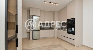 Тристаен апартамент, Бургас, Изгрев, 679691