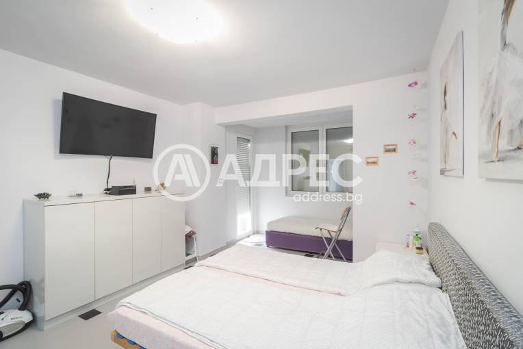 Многостаен апартамент, Варна, Базар "Левски", 703691, Снимка 15