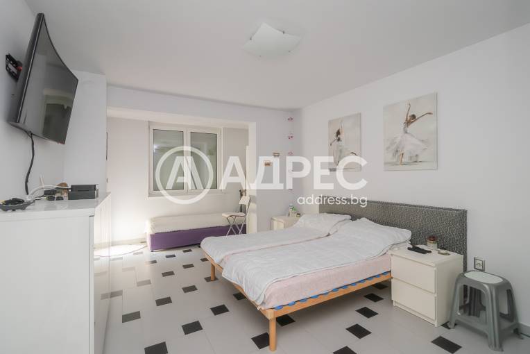 Многостаен апартамент, Варна, Базар "Левски", 703691, Снимка 9