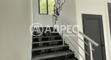 Тристаен апартамент, София, Триъгълника, 661692, Снимка 3