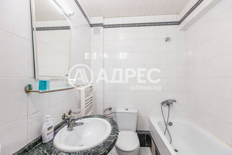 Многостаен апартамент, Варна, Гръцка махала, 683692, Снимка 18