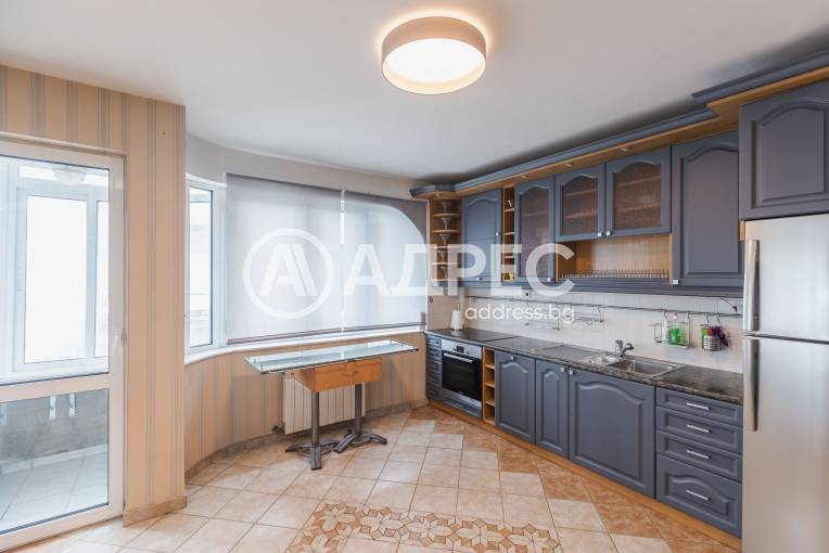 Многостаен апартамент, Варна, Гръцка махала, 683692, Снимка 2