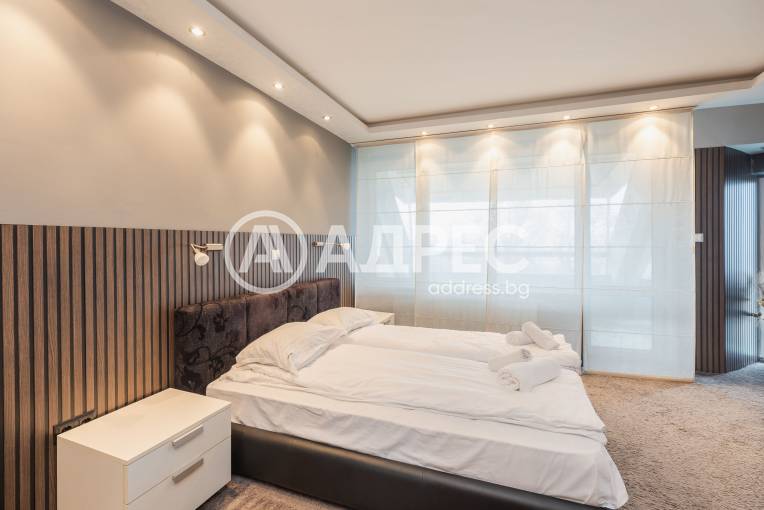 Многостаен апартамент, Варна, Гръцка махала, 683692, Снимка 3