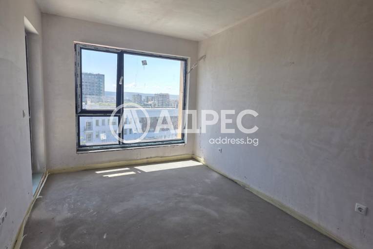 Двустаен апартамент, Варна, Левски, 703692, Снимка 2