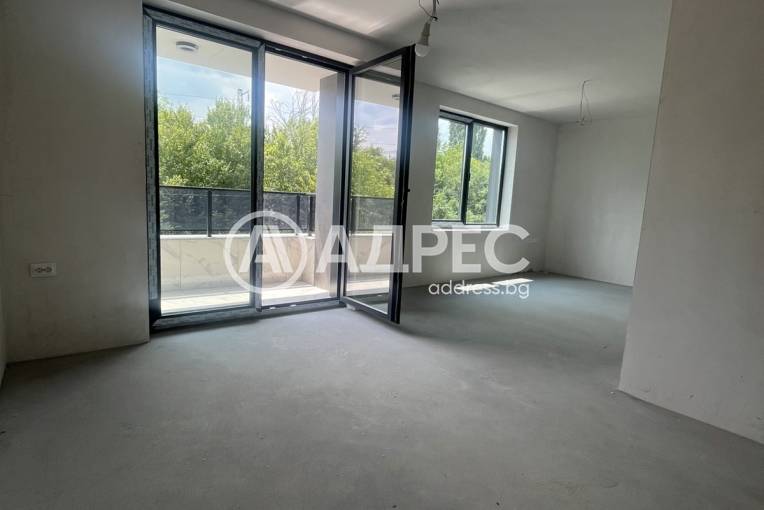 Тристаен апартамент, София, Триъгълника, 661693, Снимка 2